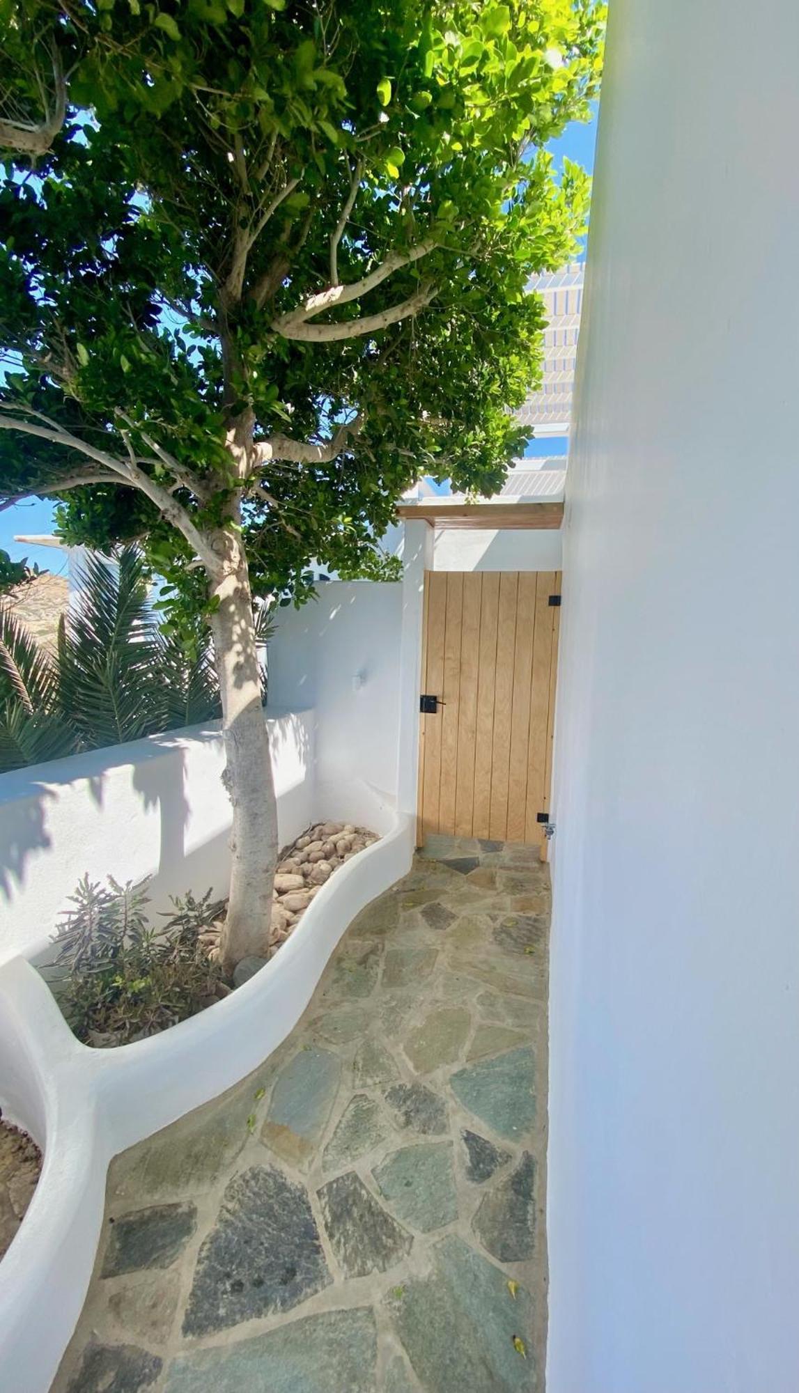 Agia Kyriaki Studios Agia Kiriaki Beach  Екстериор снимка